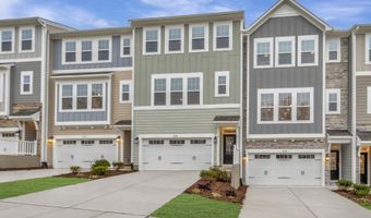 2726 Hunter Woods Dr, Apex, NC 27502