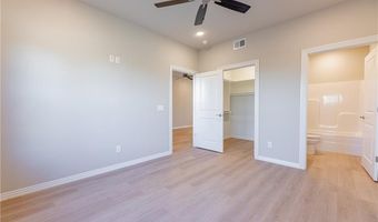 1403 SW Casuarina Dr 1, Bentonville, AR 72712