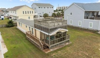 204 Winston Ave, Atlantic Beach, NC 28512