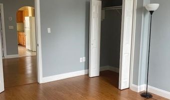 14 MEADOW St, Bayonne, NJ 07002