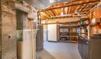 3025 Woods Creek Ln, Algonquin, IL 60102