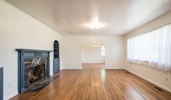 1402 W 12th St, Alma, GA 31510