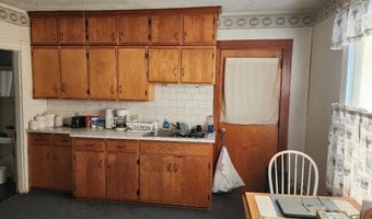 50 Devens St, Berlin, NH 03570