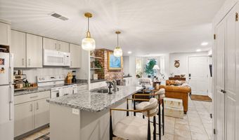 332 11TH St SE, Washington, DC 20003
