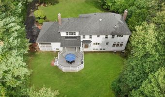 215 Watch Hill Dr, East Greenwich, RI 02818