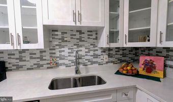 10320 WESTLAKE Dr E301, Bethesda, MD 20817