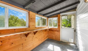 100 Bradley St, Asheville, NC 28806