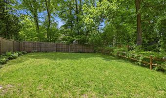 21 Arlington Rd, Coventry, CT 06238