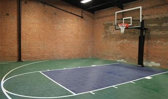 75 POCASSET St 317, Johnston, RI 02919