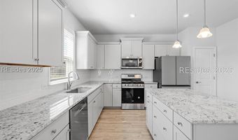 1236 Windswept Oak Ln, Beaufort, SC 29902