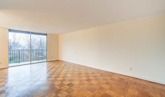 4343 CHERRY HILL Rd 303, Arlington, VA 22207