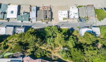 534 Beach Dr, Aptos, CA 95003