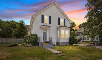 358 Pawtuxet Ave, Warwick, RI 02888