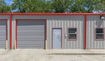 607 S Lake Murray Dr, Ardmore, OK 73401