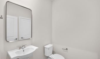 42104 PICASSO Sq, Ashburn, VA 20148