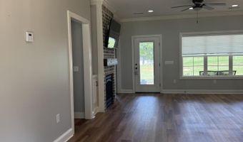 218 Robert Lee Dr, Booneville, MS 38829