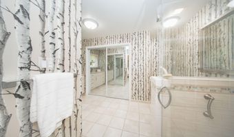 1365 Chalmers Dr, Ann Arbor, MI 48104