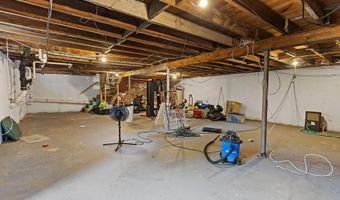 304 Eastern Ave, Augusta, ME 04330
