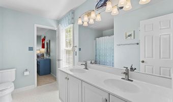 21493 CHICKACOAN Trl, Broadlands, VA 20148