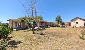 2101 Peach Tree St, Alpine, TX 79830