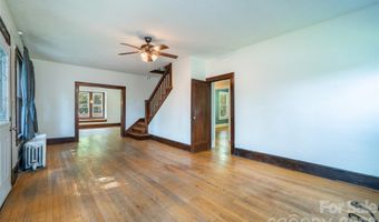76 Starnes Cove Rd, Asheville, NC 28806
