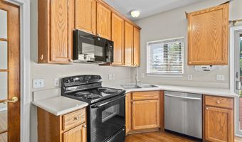 2948 Mystic Dr, Ann Arbor, MI 48103