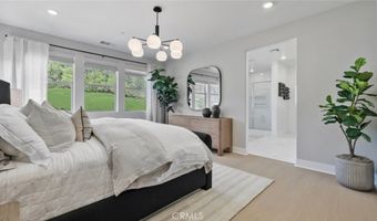 756 Edward Scholle Dr, Camarillo, CA 93010