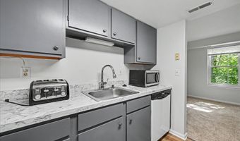 678 NEWBRIDGE Ct 4, Arnold, MD 21012