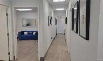 365 Broadway, Amityville, NY 11701