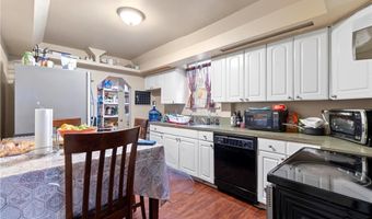521 S Bradford St, Allentown, PA 18109