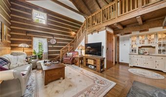 24 McCullough Hill Rd, Amity, PA 15311