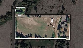2140 N Valley View Rd, Ashland, OR 97520