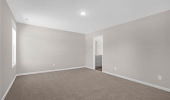 80 Coachman Ln, Autryville, NC 28318