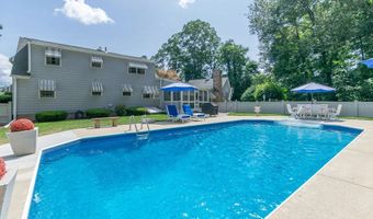 92 Forest Rd, Agawam, MA 01001