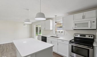 4127 Greenfield Dr, Anderson, IN 46013