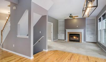 1055 Dogwood Meadows Dr SE, Ada, MI 49301