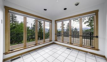 1320 Prospect St, Ashland, OR 97520