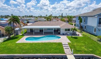 6334 COCOA Ln, Apollo Beach, FL 33572