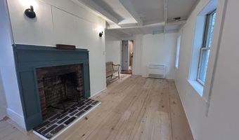 66 High St, Bath, ME 04530