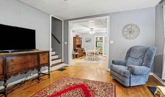 330 Catherine Ct, Allegan, MI 49010