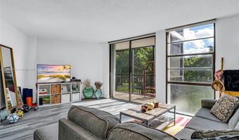 3401 N Country Club Dr 308, Aventura, FL 33180