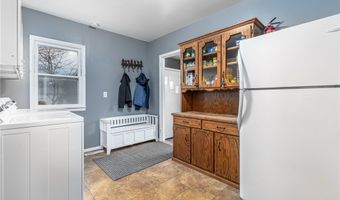 409 E Carbon Ave, Bridger, MT 59014