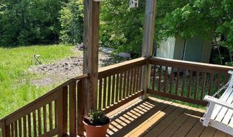20 Monument Rd, Abbot, ME 04406