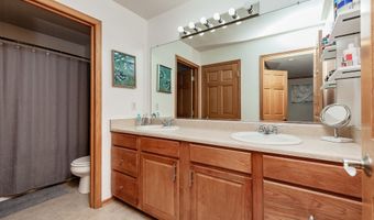 1105 SE Birch Ln, Ankeny, IA 50021