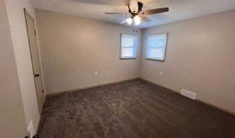 1103 7th St, Alma, NE 68920