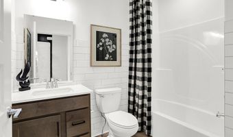 5152 Huntersfield Ln, Avon, IN 46123