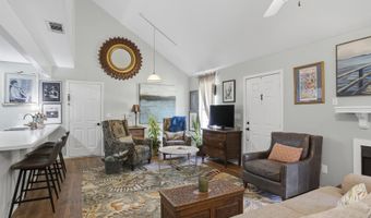 421 Pelahatchie Shore Dr, Brandon, MS 39047