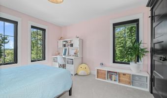 8279 Revado Hills Ct, Ada, MI 49301