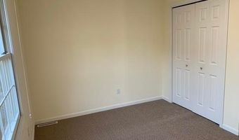 1701 Forest Edge Dr, Amherst, NY 14051