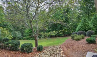29 Hunters Ridge Dr, Adairsville, GA 30103